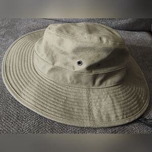 Patagonia Booney or Brimmer style sun hat